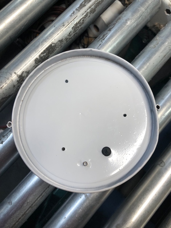 Photo 1 of ***DAMAGED - SEE PICTURES - UNABLE TO TEST***
CIMAXIC 1Pc Sauna Lighting LED Wall Light Bulkhead Light Round LED Bulkhead Light Sauna Room Lamp LED Wall lamp Safety Sauna Room Light Well Lamp die cast Aluminum White Ceiling lamp Grid