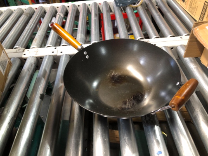 Photo 1 of ***HEAVILY USED AND DIRTY - SEE PICTURES***
Kenmore Hammond Flat Bottom Carbon Steel Wok, 14-Inch, Black
