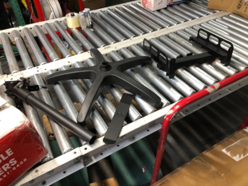 Photo 1 of ***INCOMPLETE - DAMAGED - SEE COMMENTS***
Gator Frameworks Adjustable Rolling Mixer Stand with Locking Casters and Headphone Hanging Rack; (GFW-MIXERCART-0400)