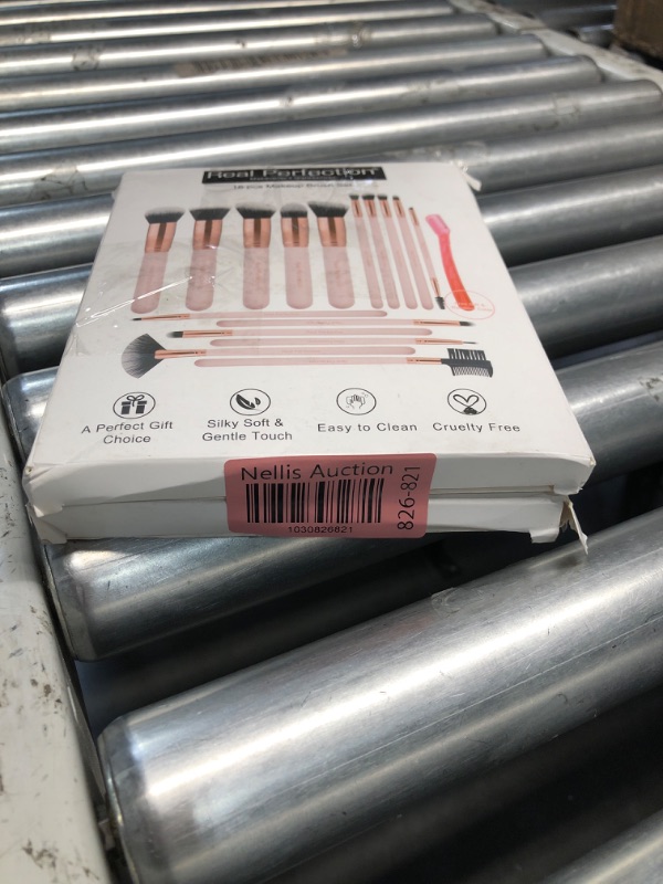 Photo 1 of ***NON REFUNDABLE*** (2pack) Real Perfection Makeup Brush Set 16 Pcs each with 1 Eyebrow Razor Premium Synthetic Foundation Powder Concealers Eyeshadow Blush Makeup Brushes Make up Brushes Kit (Pink)