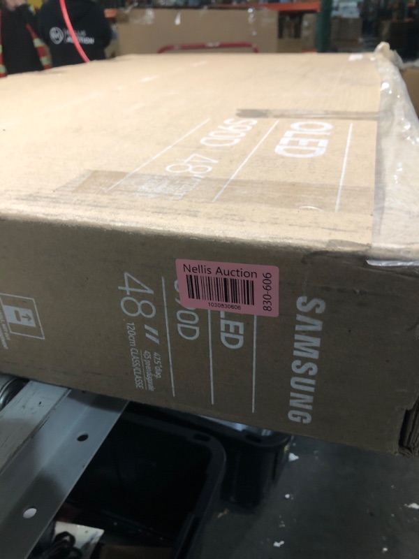 Photo 1 of SAMSUNG 48-Inch Class OLED 4K S90D Series HDR Smart TV w/Dolby Atmos, Object Tracking Sound Lite, Motion Xcelerator, Real Depth Enhancer, 4K AI Upscaling, Alexa Built-in (QN48S90D, 2024 Model)