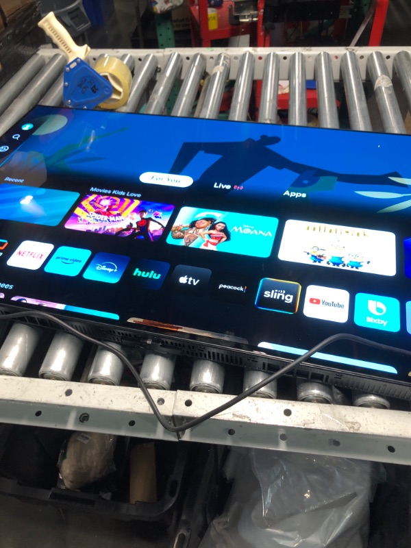 Photo 1 of SAMSUNG 48-Inch Class OLED 4K S90D Series HDR Smart TV w/Dolby Atmos, Object Tracking Sound Lite, Motion Xcelerator, Real Depth Enhancer, 4K AI Upscaling, Alexa Built-in (QN48S90D, 2024 Model)