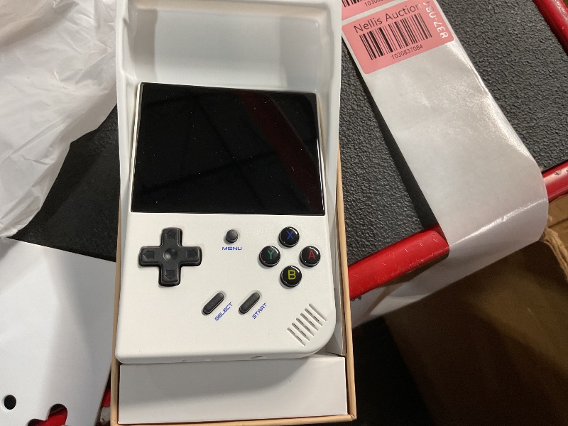 Photo 1 of RG35XX Plus Retro Handheld Game Console 3.5 Inch IPS Screen Linux System Video Player Built-in 64G TF Card 5000 Games Support HD-M-I TV Output 5G WiFi Bluetooth 4.2 White