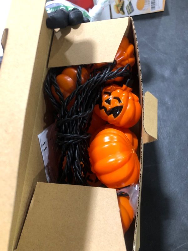 Photo 1 of 10CT PUMPKINHEAD STRING LIGHT