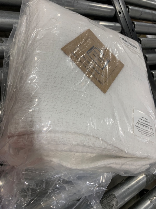 Photo 2 of BELIZZI HOME 100% Cotton Bed Blanket, Breathable, King Size, Cotton Thermal Blankets, Perfect for Layering Any Bed for All Season, White