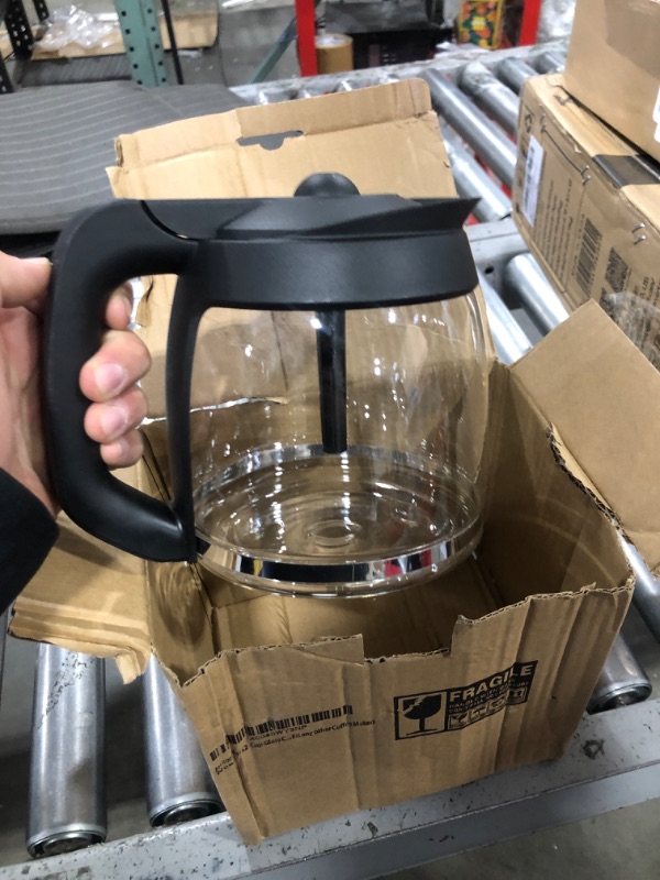 Photo 2 of CE200 12-Cup Glass Coffee Pot Replacement Compatible with Ninja Coffee Brewer Maker Models CE251 CE201 CE201C CE200 CE200C Model# XGLSLID200
