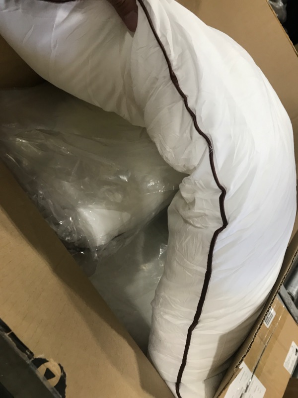 Photo 1 of 3 pack of pillows