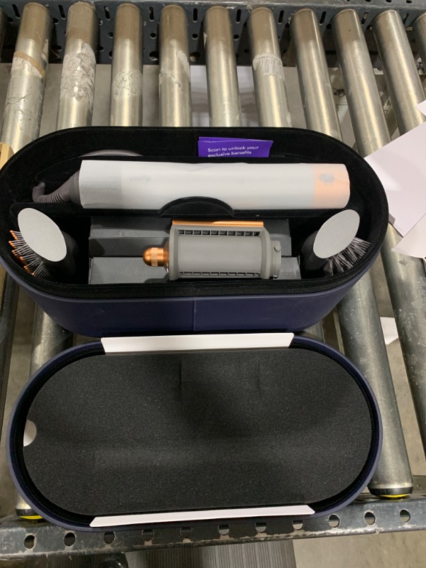 Photo 3 of Dyson Airwrap Exclusive Bundle