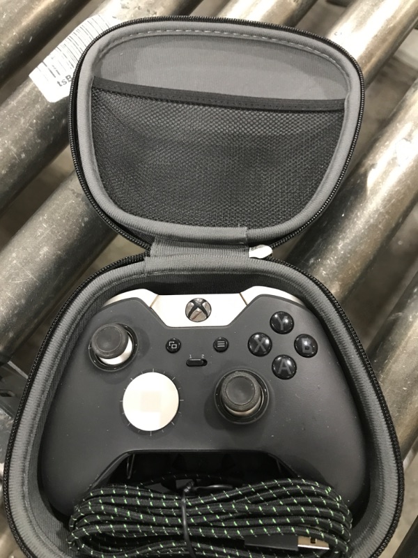 Photo 2 of Xbox One Elite Wireless Controller (Renewed)