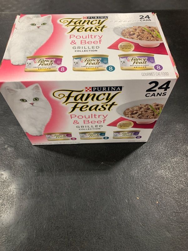 Photo 2 of Purina Fancy Feast Grilled Gourmet Wet Cat Food Chicken, Turkey  Beef Collection - 4.5lbs/24ct Variety Pack