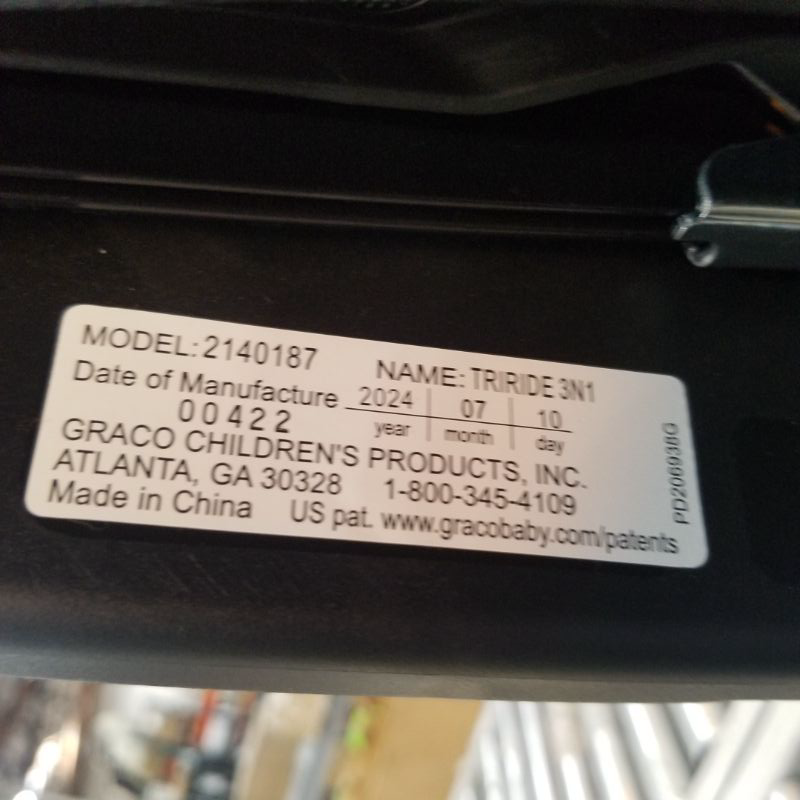 Photo 4 of *MISSING A CUPHOLDER, ONLY 1*
Graco TriRide 3 in 1 Car Seat 3 Modes of Use from Rear Facing to Highback Booster Car Seat