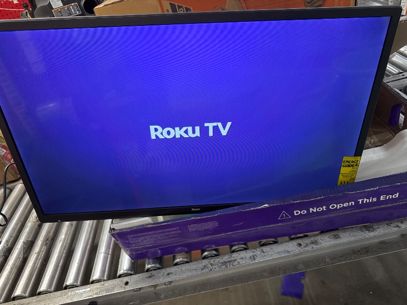 Photo 1 of Roku Smart TV – 32-Inch Select Series 720p HD RokuTV with Roku Voice Remote, Bright Picture, Customizable Home Screen – Live Local News, Sports, Gaming