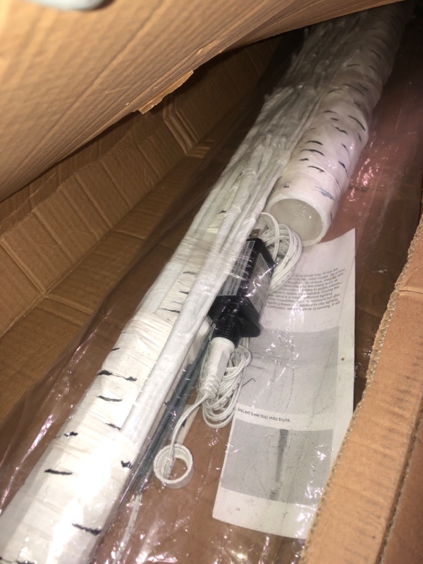 Photo 1 of 8ft 132l led