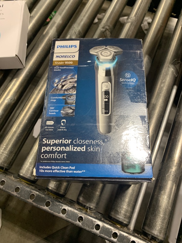 Photo 3 of Philips Norelco 9500 Rechargeable Wet & Dry Electric Shaver with Quick Clean, Travel Case, Pop up Trimmer, S9985/84