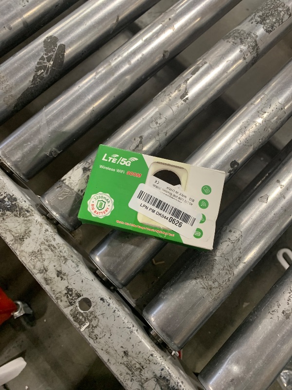 Photo 1 of 4G LTE USB Modem, with Micro SIM Card Slot, 300Mbps Unlocked Mobile Router SIM Slot, Pocket Mobile Hotspot Travel Portable Hotspot, Up to 10 Users