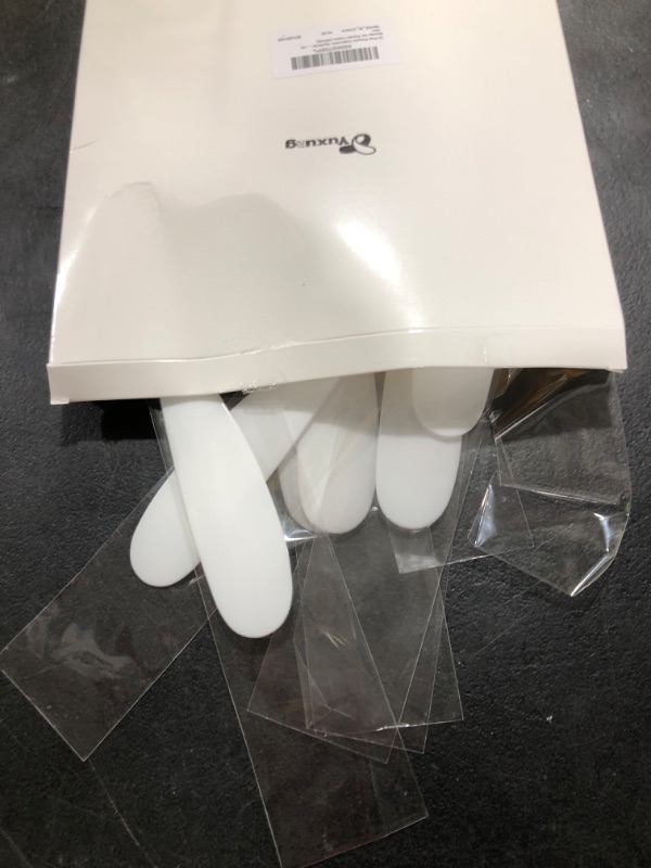 Photo 3 of 10 Pcs Plastic Cosmetic Spatula Jelly Mask Spatula Skincare Lotion Disposable Spatulas for Facials Face Mask Applicator Makeup Scoop for Facial Tools (White)