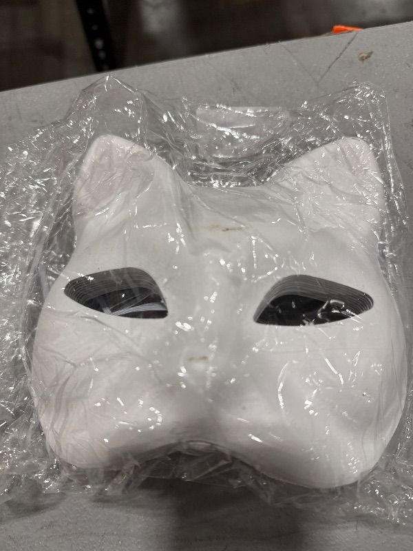 Photo 2 of 12Pcs Cat Mask White Paper Masks Blank Mask Unpainted Animal Half Facemasks DIY Paint Masquerade Mask Costume Proposed for Halloween Cosplay Dance Party Favors
