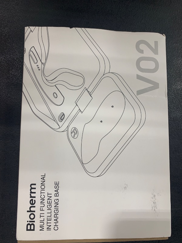 Photo 1 of Bioherm RGB Charging Dock for Oculus Quest 3S/Quest 3?Foldable Charging Station for Meta Quest 3S VR Headset & Controllers, with 2 Rechargeable 2100mAh Batteries, Supports LED Indicator