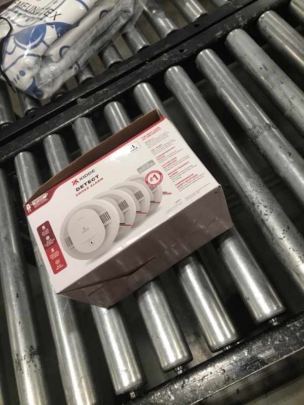 Photo 1 of Kidde Hardwired Smoke Detector, 10-Year Battery Backup, Interconnectable, LED Warning Light Indicators, 4 Pack