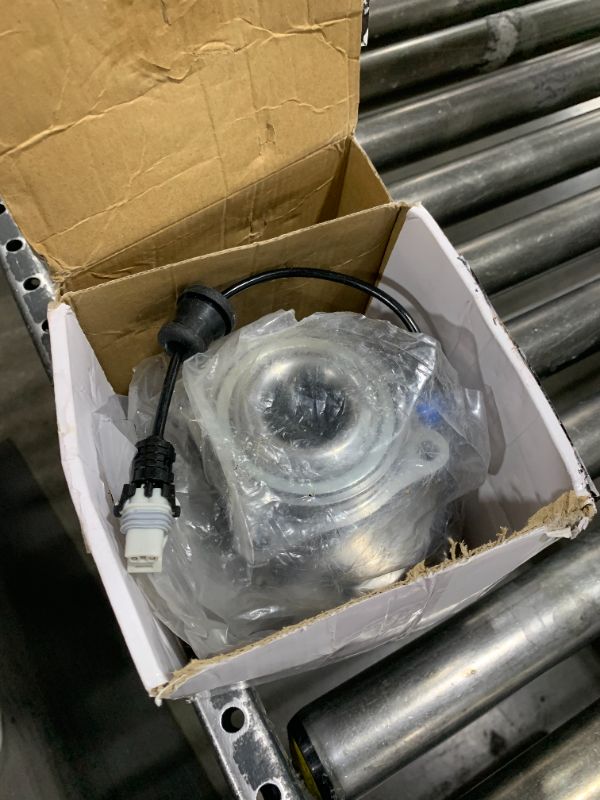 Photo 1 of ECCPP Rear Wheel Hub Bearing Assembly 5 Lugs for 2003-2008 Pontiac Toyota Compatible with 512218