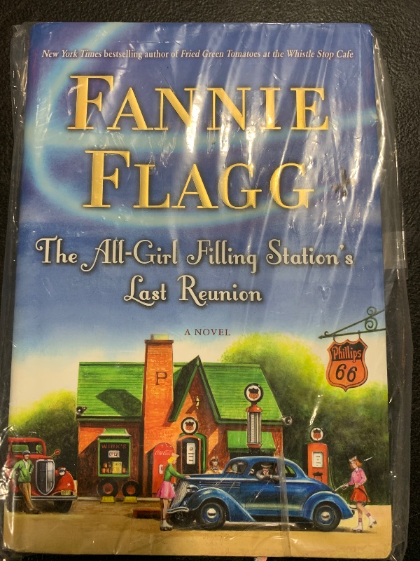 Photo 2 of FANNIE FLAG The All-Girl Filling Station's Last Reunion Hardcover
