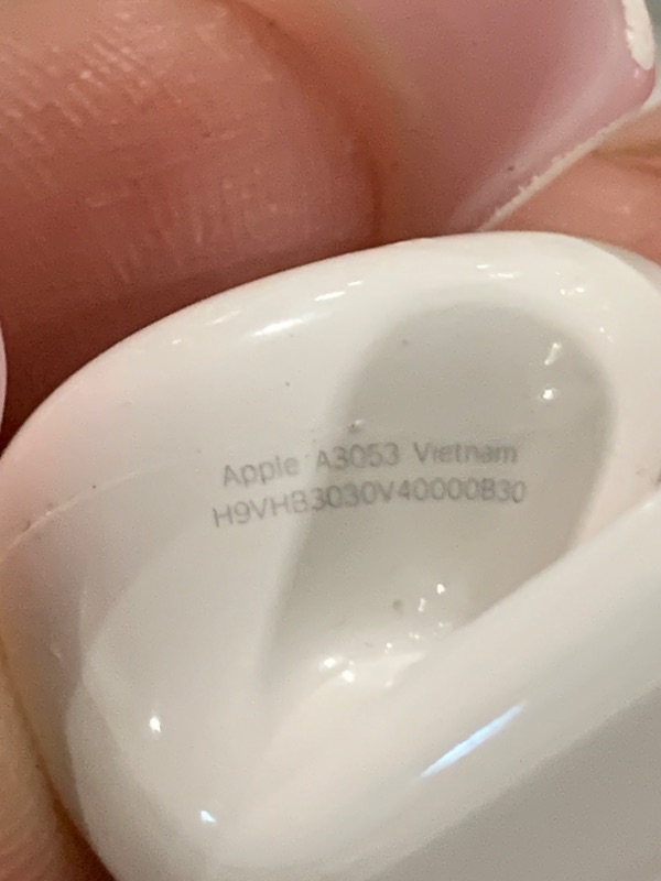 Photo 1 of Apple AirPods 4 Wireless Earbuds, Bluetooth Headphones, Personalized Spatial Audio, Sweat and Water Resistant, USB-C Charging Case, H2 Chip, Up to 30 Hours of Battery Life, Effortless Setup for iPhone