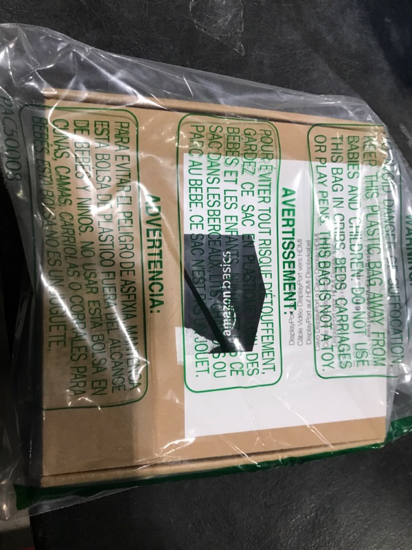 Photo 1 of Amazon Basics DisplayPort to HDMI Cable, Uni-Directional, 4K@30Hz, 1920x1200, 1080p, 6 ft, Black