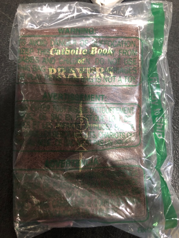 Photo 2 of [ CATHOLIC BOOK OF PRAYERS: POPULAR CATHOLIC PRAYERS ARRANGED FOR EVERYDAY USE - LARGE PRINT ] By Fitzgerald