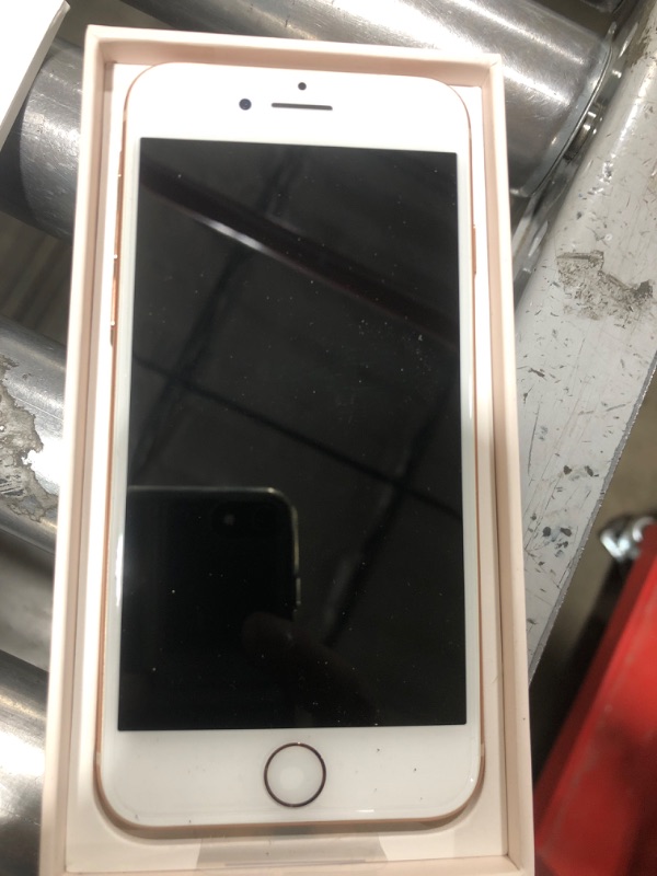 Photo 3 of Apple iPhone 8 256GB, Gold