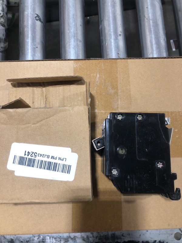 Photo 2 of ??? C2125 2 Pole 125 Amp Breaker from Factory Retail Box, Fit for Eaton Cutler Hammer 125 Amp Breaker 2 Pole, 120/240V 10 KAIC, Plug-in Mounting Circuit Breaker,