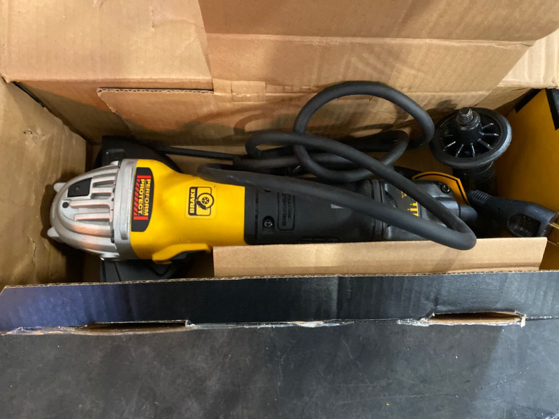 Photo 2 of DEWALT Angle Grinder, Variable Speed, 5-Inch, 13-Amp, Corded (DWE43231VS)