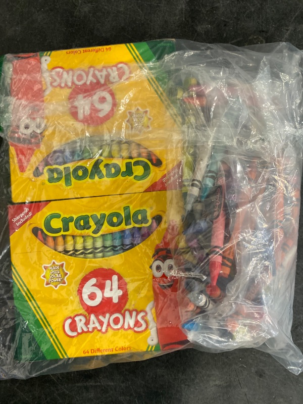 Photo 4 of Crayola Crayon Set, 3-5/8", Permanent/Waterproof, 64/BX, Assorted 2 Packs With Additional 93 Crayons Mixed