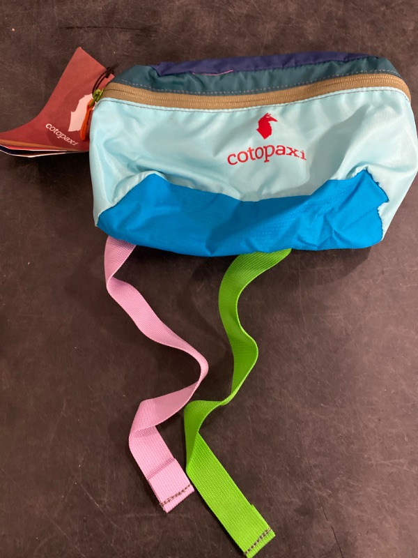 Photo 1 of Bataan 3L Fanny Pack - Del Día
