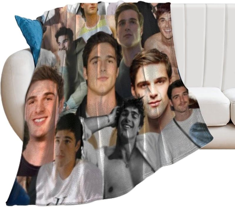 Photo 1 of Jacob Elordi Collage 4 Blanket Super Soft Throw Blanket Silky Flannel Lightweight for Sofa, Bed Blanket All Season Use 40""*50"" ?100 * 130cm?, Style
