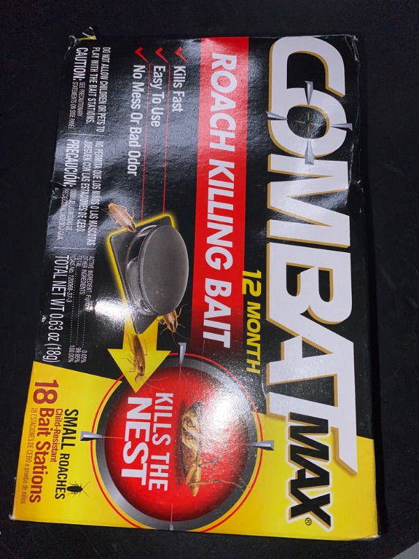 Photo 2 of Combat Max 12 Month Roach Killing Bait, Small Roach Bait Station, Child-Resistant, 18 Count
