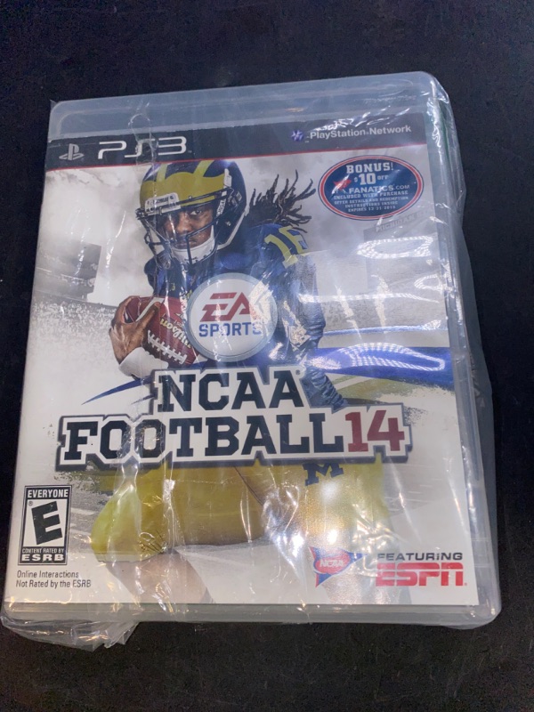 Photo 3 of NCAA Football 14 - Playstation 3
