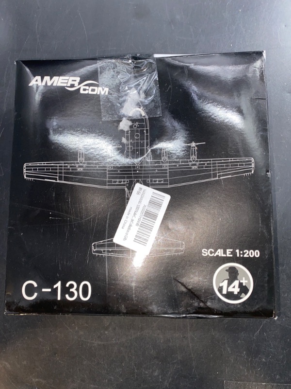 Photo 3 of 1/200 Military Model Plane C-130 Alloy Fighter Plane Model Model Airplane for Collections and Displays
