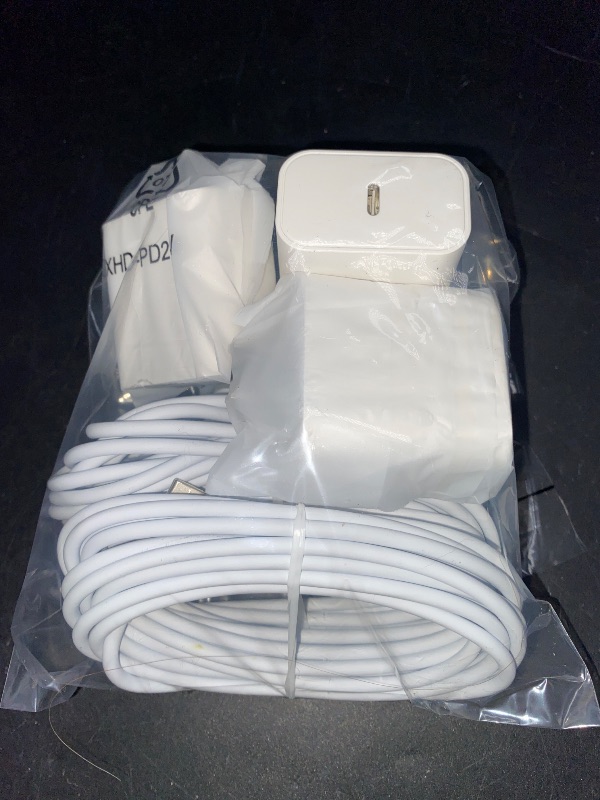 Photo 1 of iPhone 16 15 Charger Fast Charging 3 Pack USB C Charger Block Type C Charger 6FT Cord Wall Charger Compatible with iPhone 16/16 Plus/16 Pro/16 Pro Max/iPhone 15/15 Pro Max/iPad Pro/AirPods
