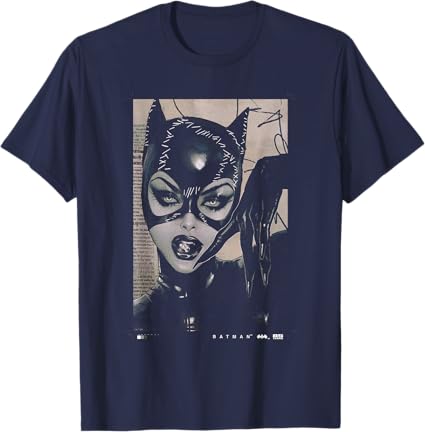 Photo 1 of LARGE Batman Catwoman Comic Cover 85th Anniversary T-Shirt
