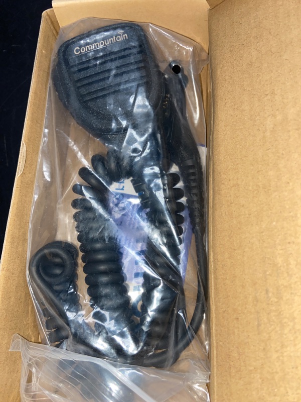 Photo 1 of commountain Speaker Mic with Reinforced Cable for Motorola Radios APX6000 APX7000 APX8000 XPR6350 XPR6550 XPR7550 XPR7350e XPR7550e XPR7580e APX 6000 7000 8000 XPR 6550 7550 7550e,Shoulder Microphone