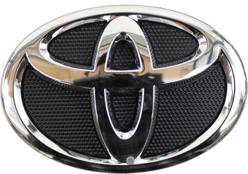 Photo 1 of Genuine Toyota Radiator Grille Or Front Panel Emblem