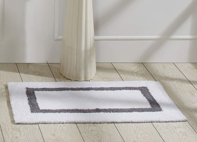 Photo 1 of 100% Cotton Hotel Collection Bath Mats, White & Gray Bath Mat - Tufted, Reversible & Absorbent & Machine Washable Bath Mats for Bathtubs, Rain Showers and Under The Sink, 21" x 34"