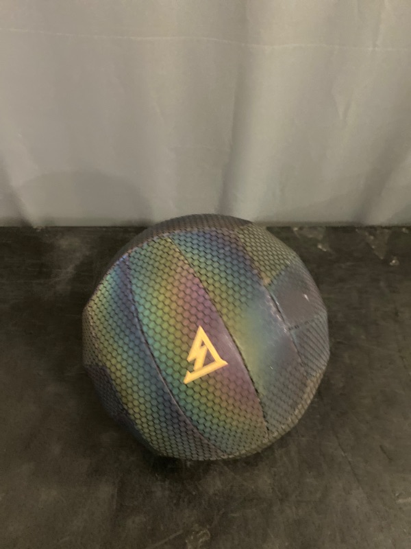 Photo 2 of BRIGHT™ Luminous Volleyball - Reflective Holographic Volleyball for Outdoor and Indoor Use - Ideal for Young and Old - Unisex - Official Size 5