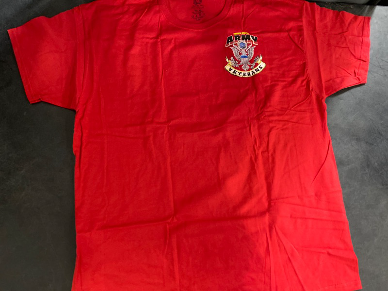 Photo 1 of XL Custom Design Army Veteran T-Shirt Red