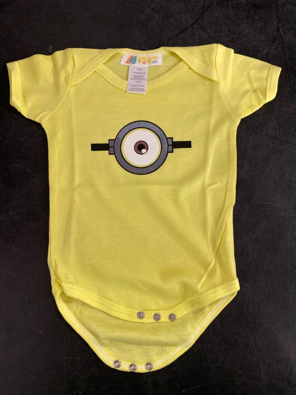 Photo 1 of 0/6 Months Minion eye Baby Onesie Yellow