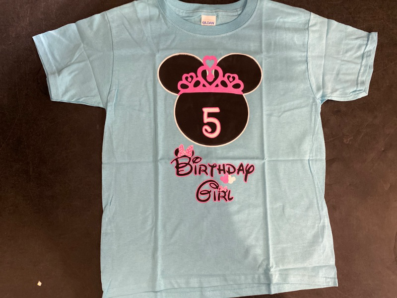 Photo 1 of Youth small Girls Minnie Mouse 5th Birthday Shirt Blue