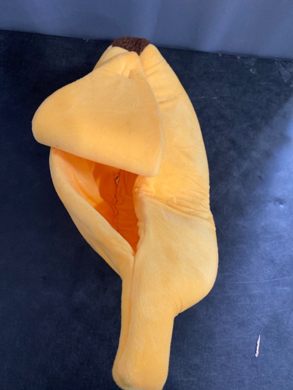 Photo 1 of Small Banana Bed for Cats, Creative Banana Shape Pet Bed, Cute Breathable Cozy Warming Pet Sofa Bed for Cats Small Dogs Universal in All Seasons yellow -- ONLY 1
