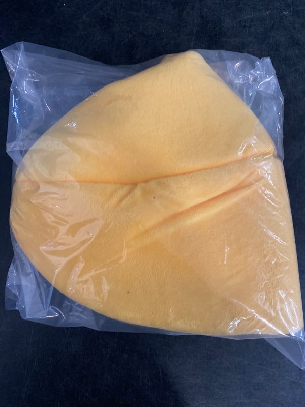 Photo 1 of Small Banana Bed for Cats, Creative Banana Shape Pet Bed, Cute Breathable Cozy Warming Pet Sofa Bed for Cats Small Dogs Universal in All Seasons yellow -- ONLY 1