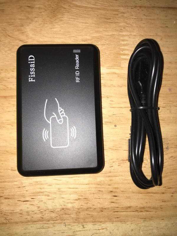 Photo 2 of FissaiD RFID Reader Writer 13.56M Mifare 14443A USB Reader Reades Ntag S50 S70 Desfire EVx 4/7 Byte UID for Android Linux iOS Winx, S50/S70 Writer for Winx +2 Mifare Cards