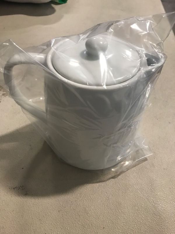 Photo 3 of Porcelain Tea Pot White - Threshold™: 50oz Capacity, Dishwasher & Microwave Safe, Porcelain Handle & Lid